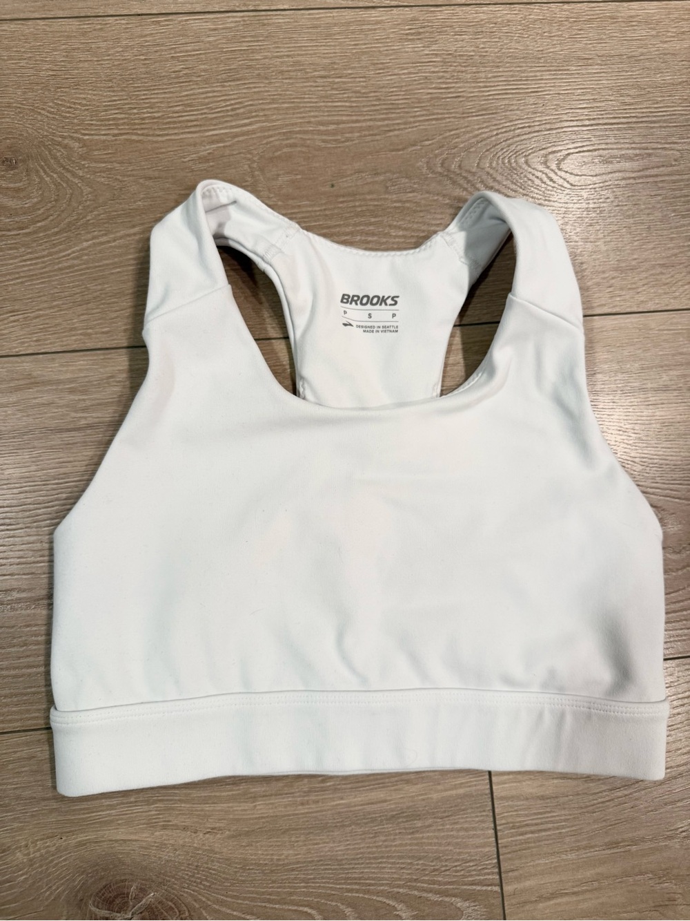 Brooks Running White Luxe Pocket Bra - High-Impact Racerback Sports Bra